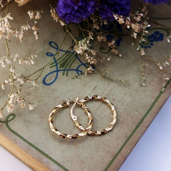 Orecchini in Oro giallo 18 Kt