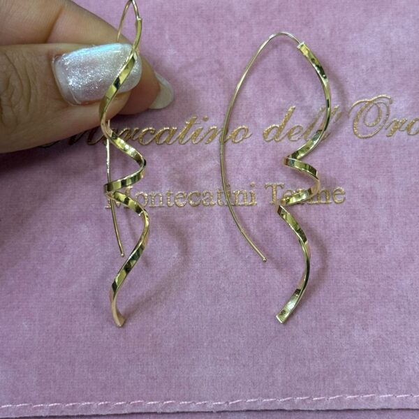 Orecchini in oro 18 Kt